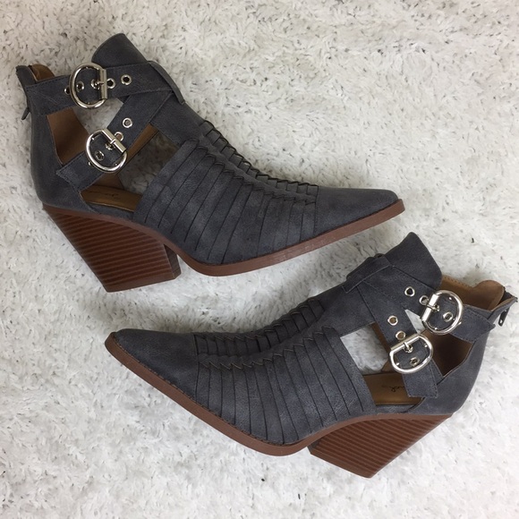 Slate Pointed Double Buckle Bootie - Picture 7 of 8